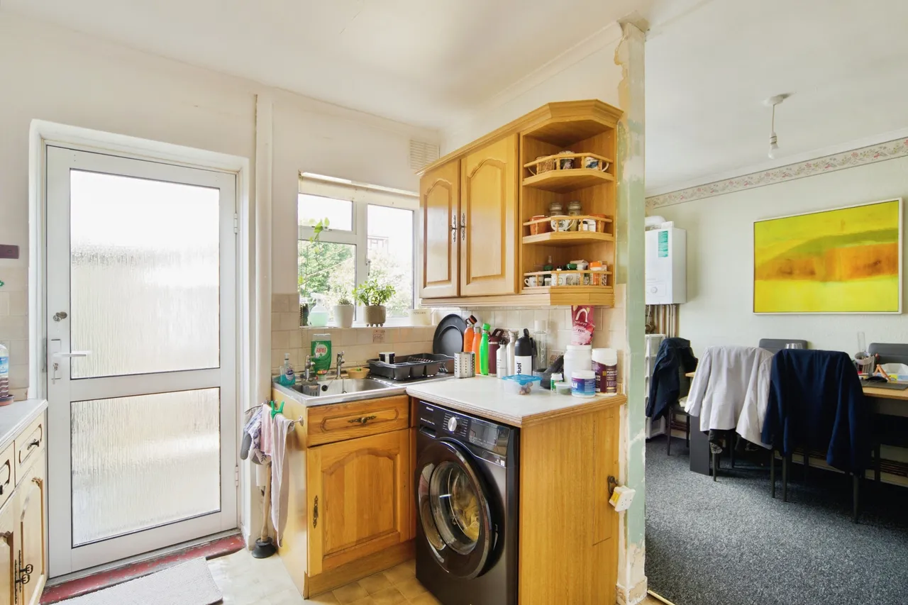 Sterling Avenue, Waltham Cross, EN8, photo 4