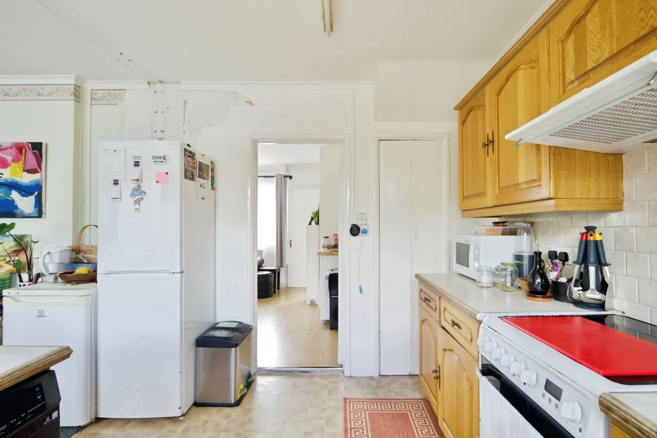 Sterling Avenue, Waltham Cross, EN8, photo 10