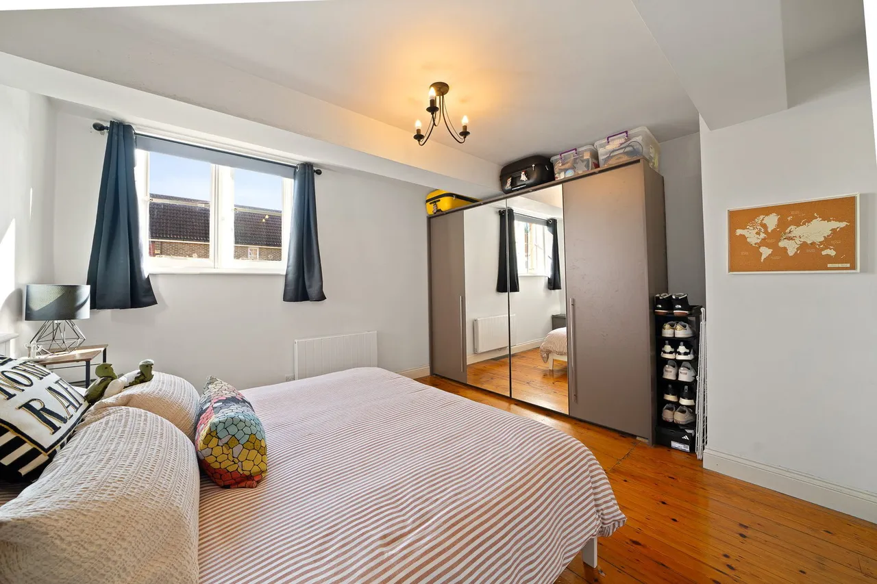 Upper Wickham Lane, Welling, DA16, photo 12