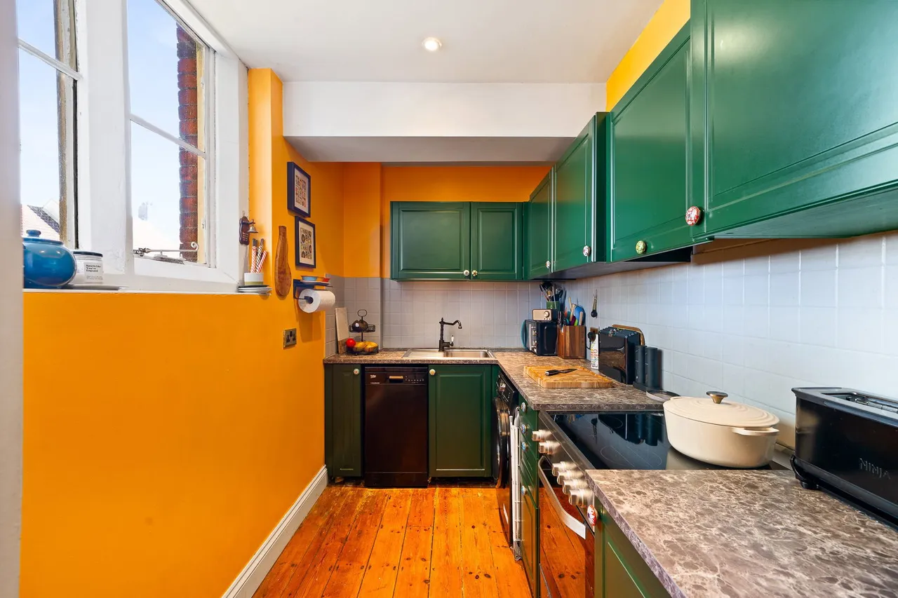 Upper Wickham Lane, Welling, DA16, photo 7