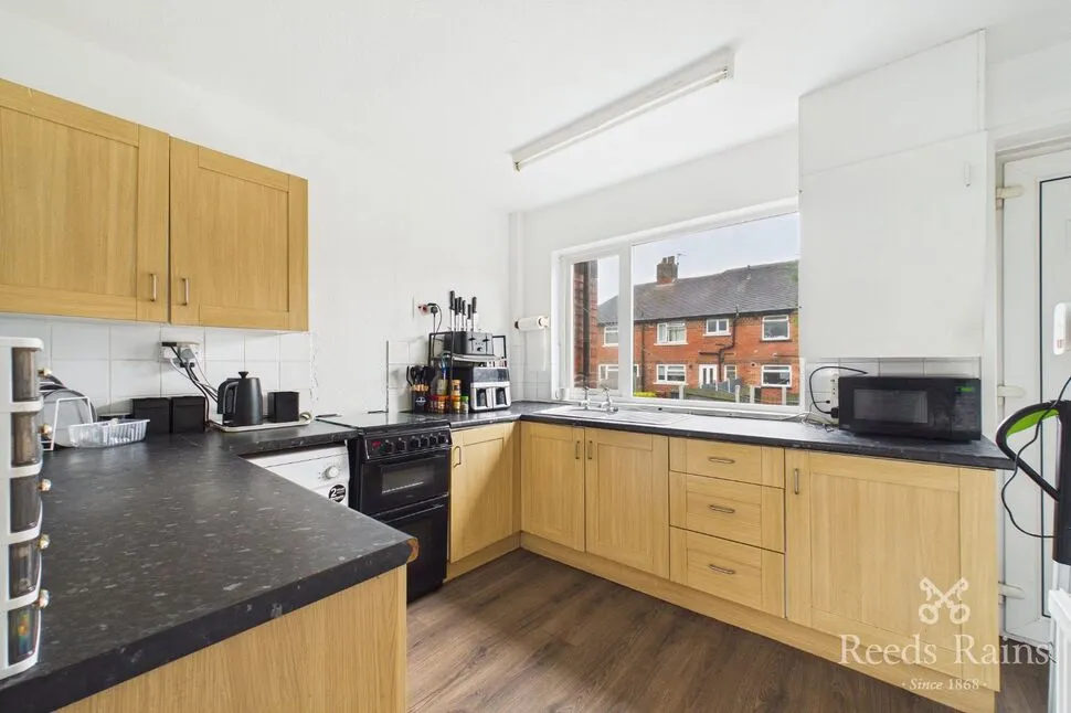 Baker Road, Morley, LS27, photo 3