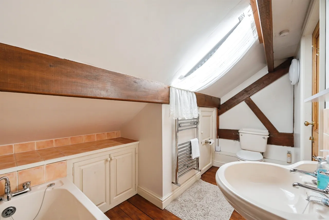 Nightjar Cottage, Leigh, ST10, photo 13