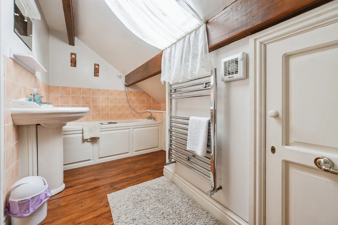 Nightjar Cottage, Leigh, ST10, photo 14