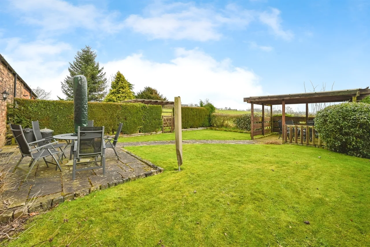 Nightjar Cottage, Leigh, ST10, photo 16