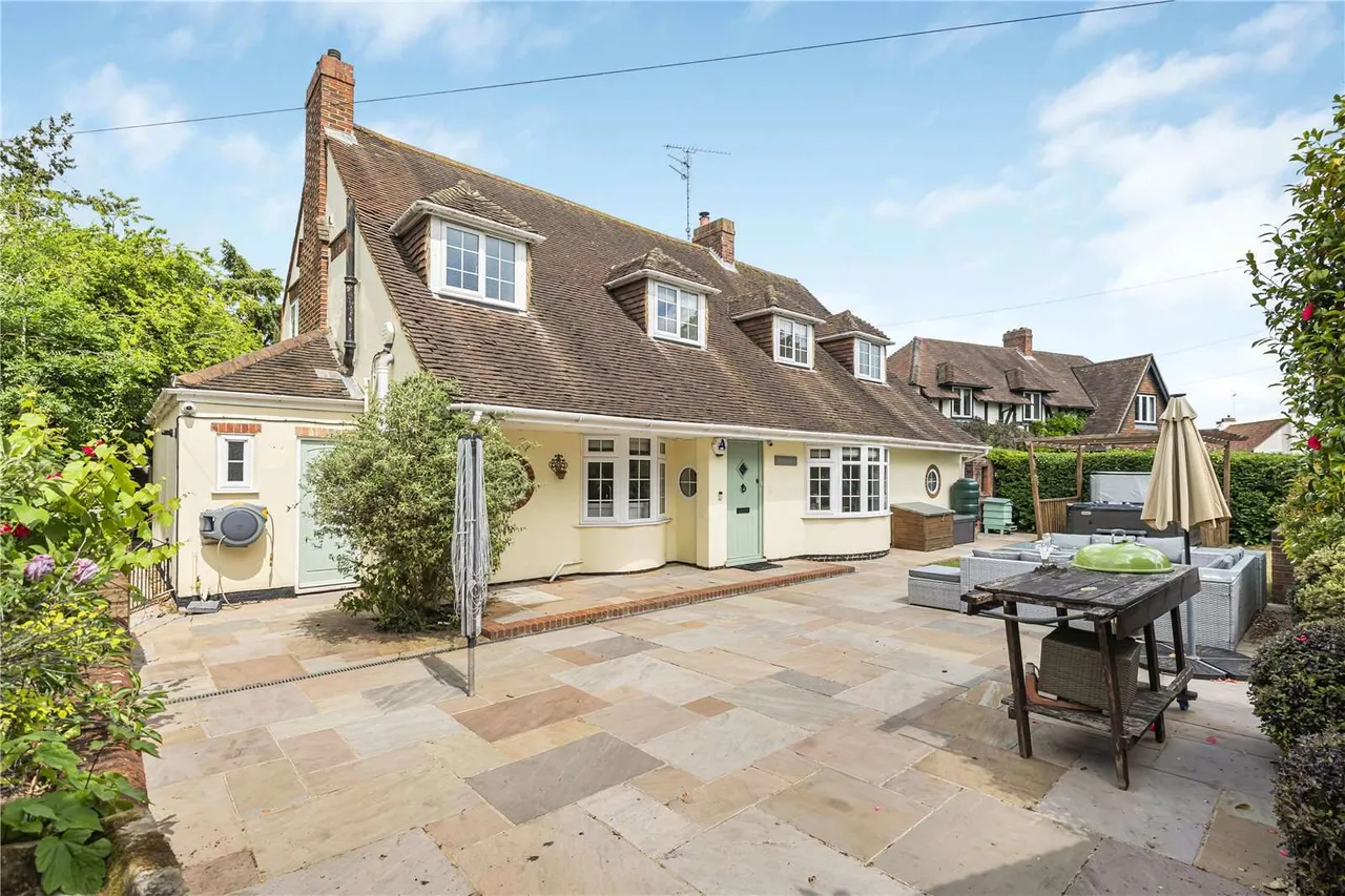 4 bed house for sale — Old Bath Road, Sonning, Reading, RG4 6GA