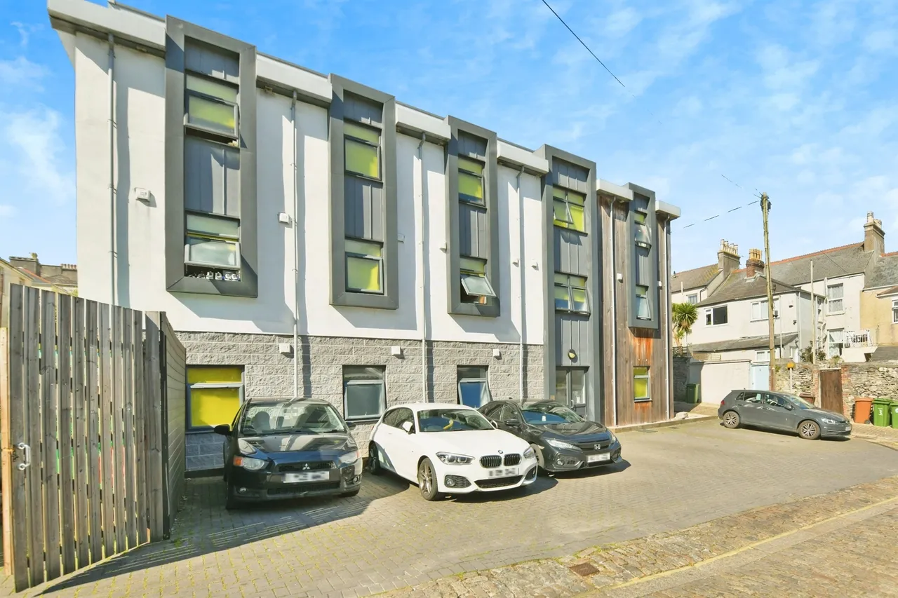 1 bed flat for sale — Marvell Lane, Plymouth