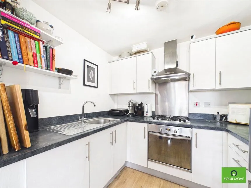 Cottons Approach, Romford, RM7, photo 6