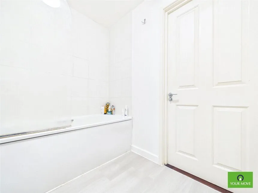 Cottons Approach, Romford, RM7, photo 15
