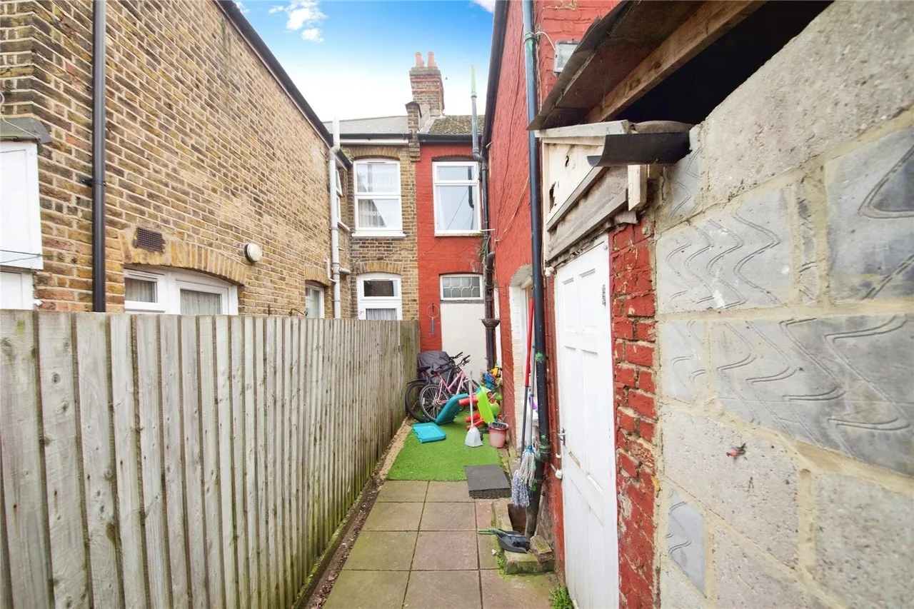 Southbury Road, Enfield, EN3, photo 14