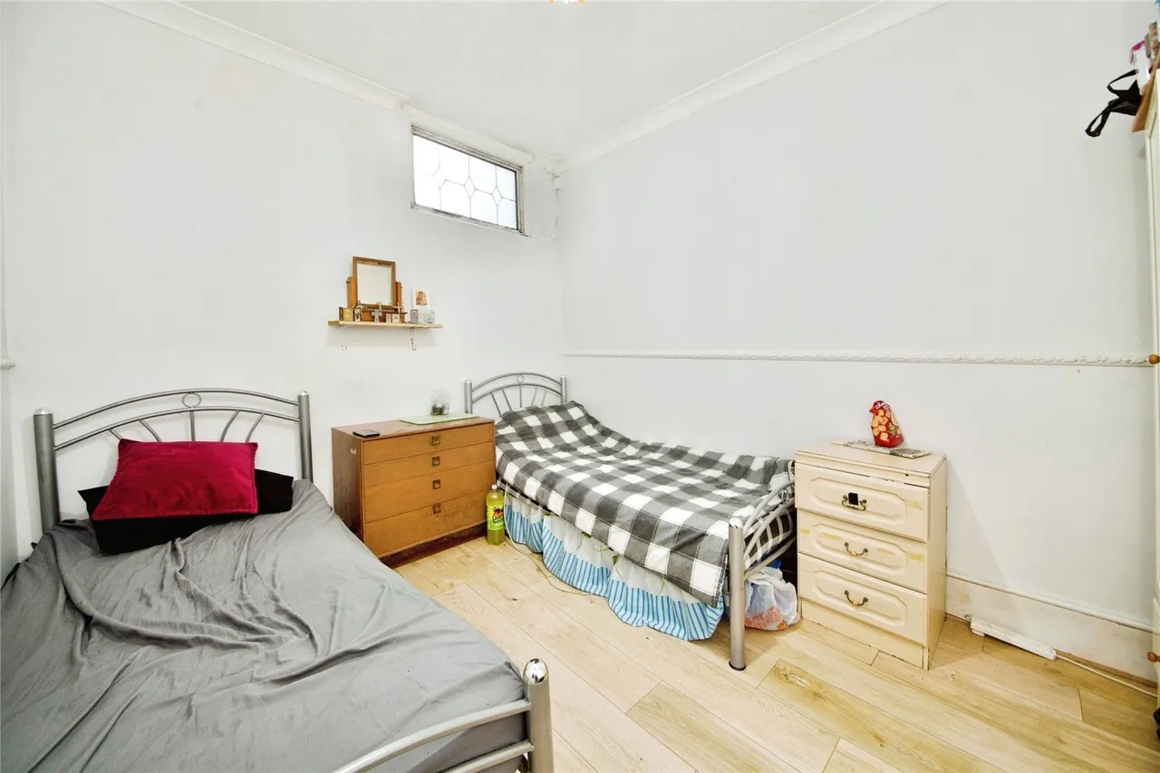 Southbury Road, Enfield, EN3, photo 7