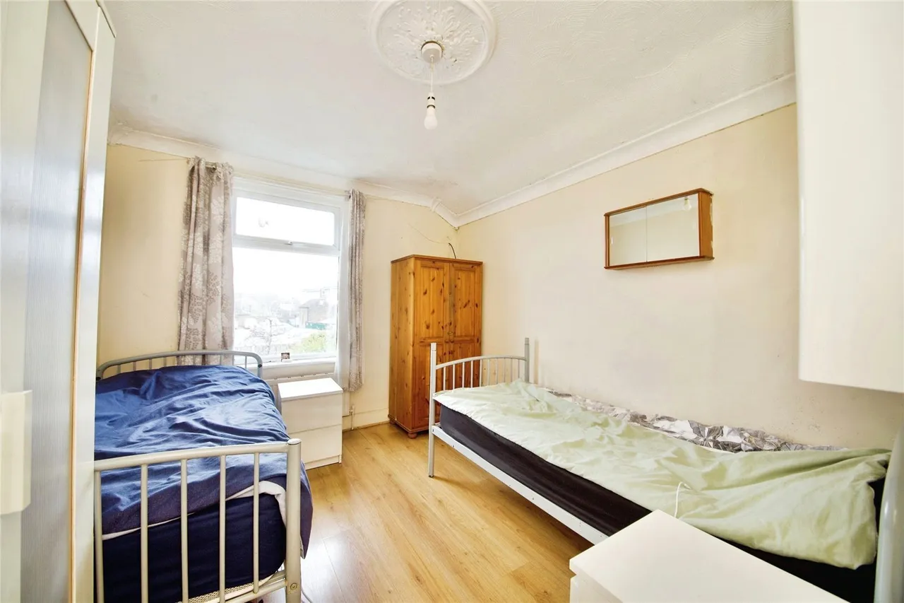 Southbury Road, Enfield, EN3, photo 11