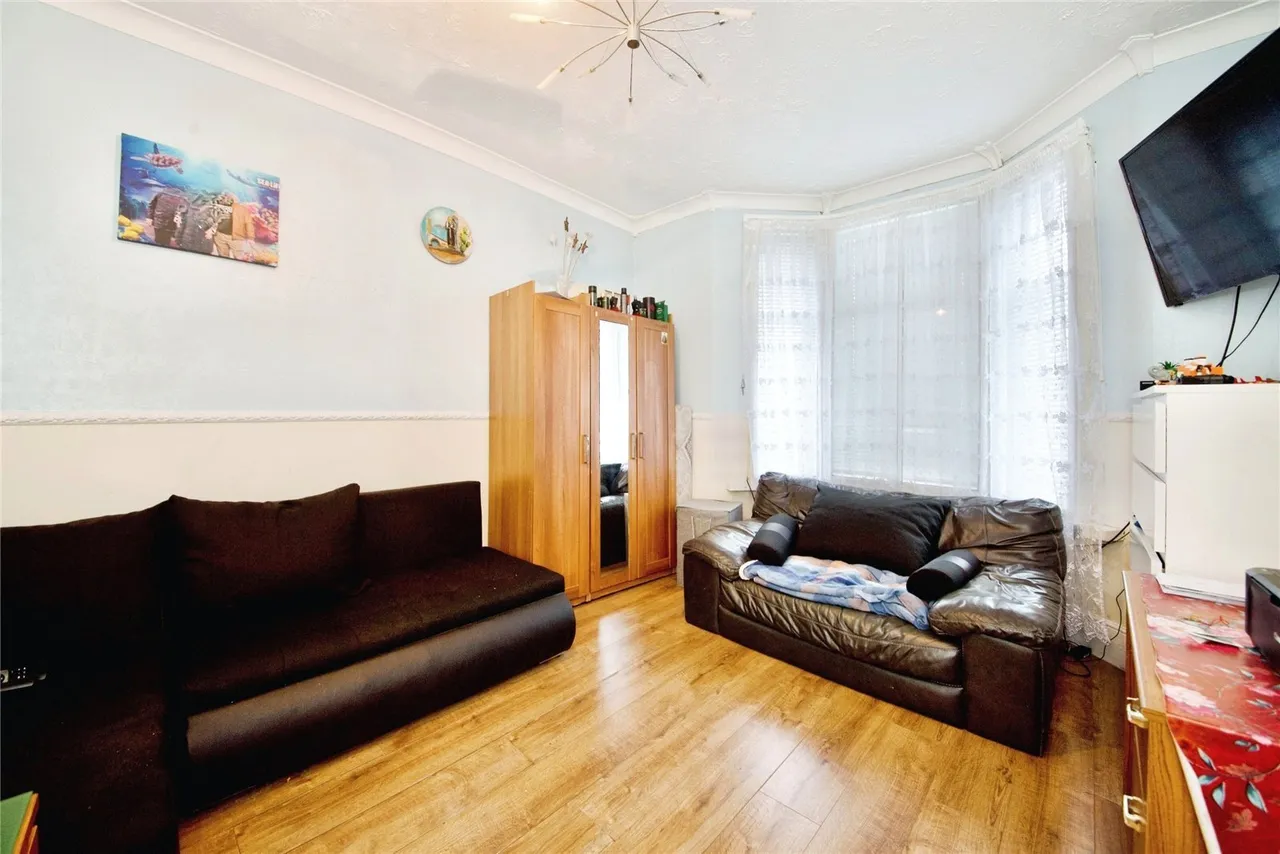 Southbury Road, Enfield, EN3, photo 2