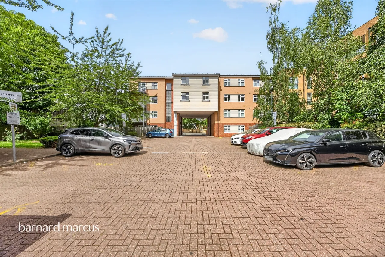 Hogarth Crescent, Croydon, CR0, photo 21