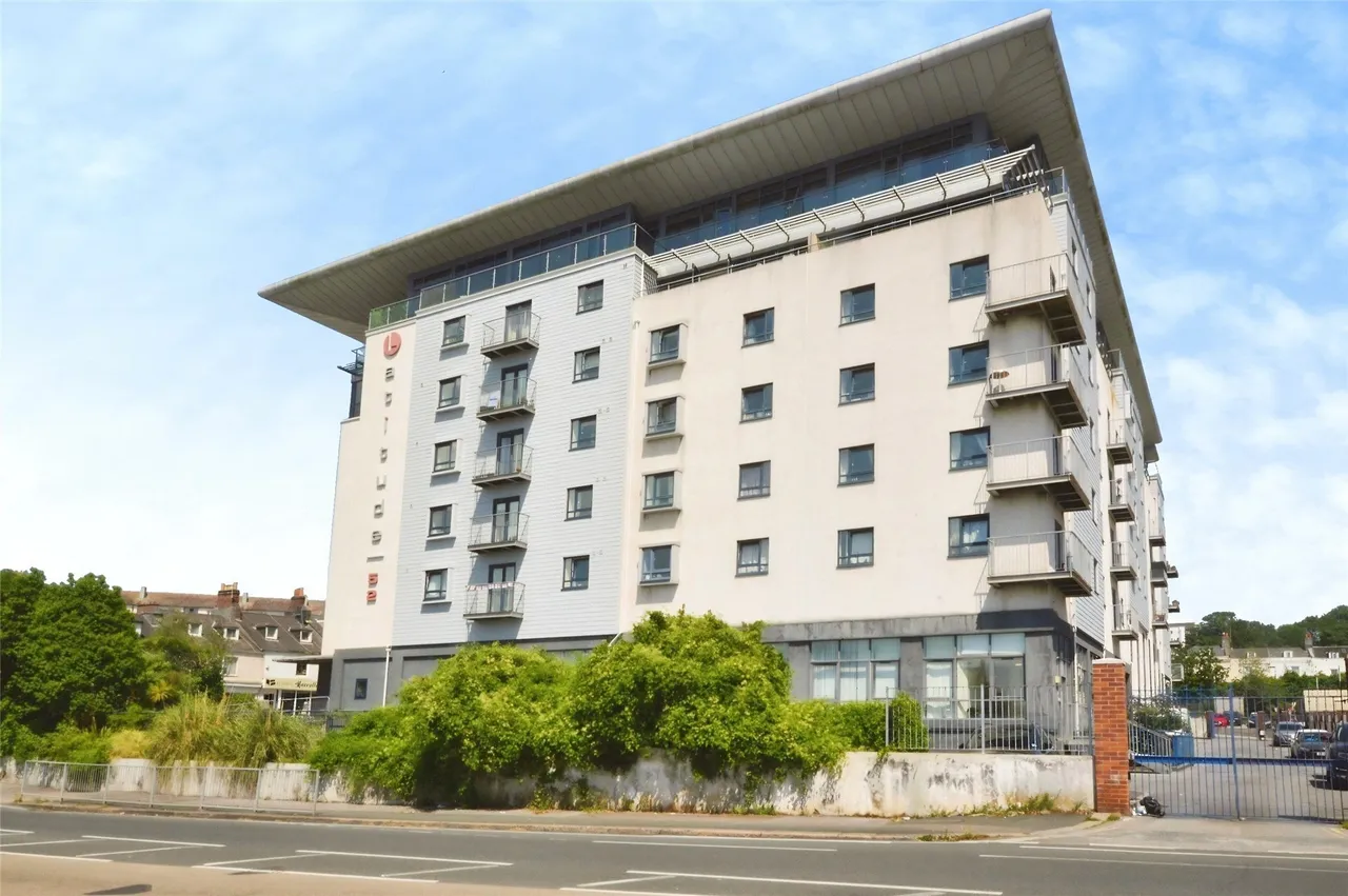 1 bed property for sale — Albert Road, Plymouth, Devon, PL2
