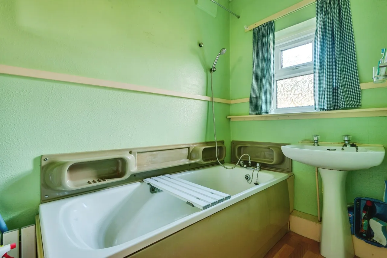 Rossmore Gardens, Liverpool, L4, photo 15