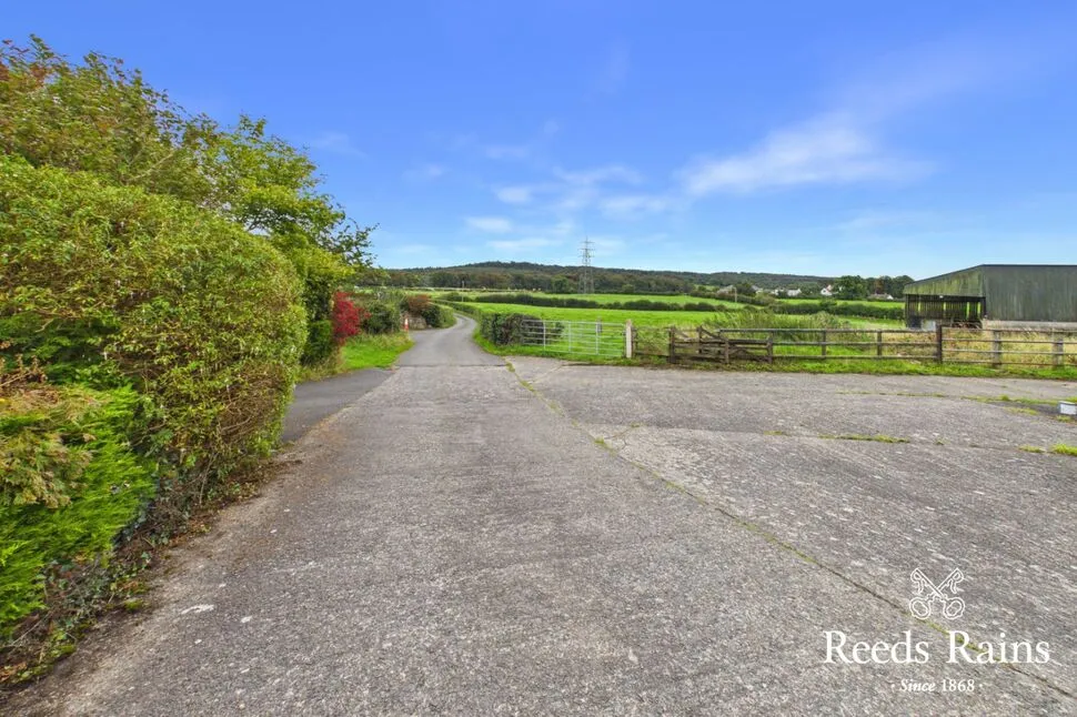Crawfordsburn Road, Newtownards, BT23, photo 31