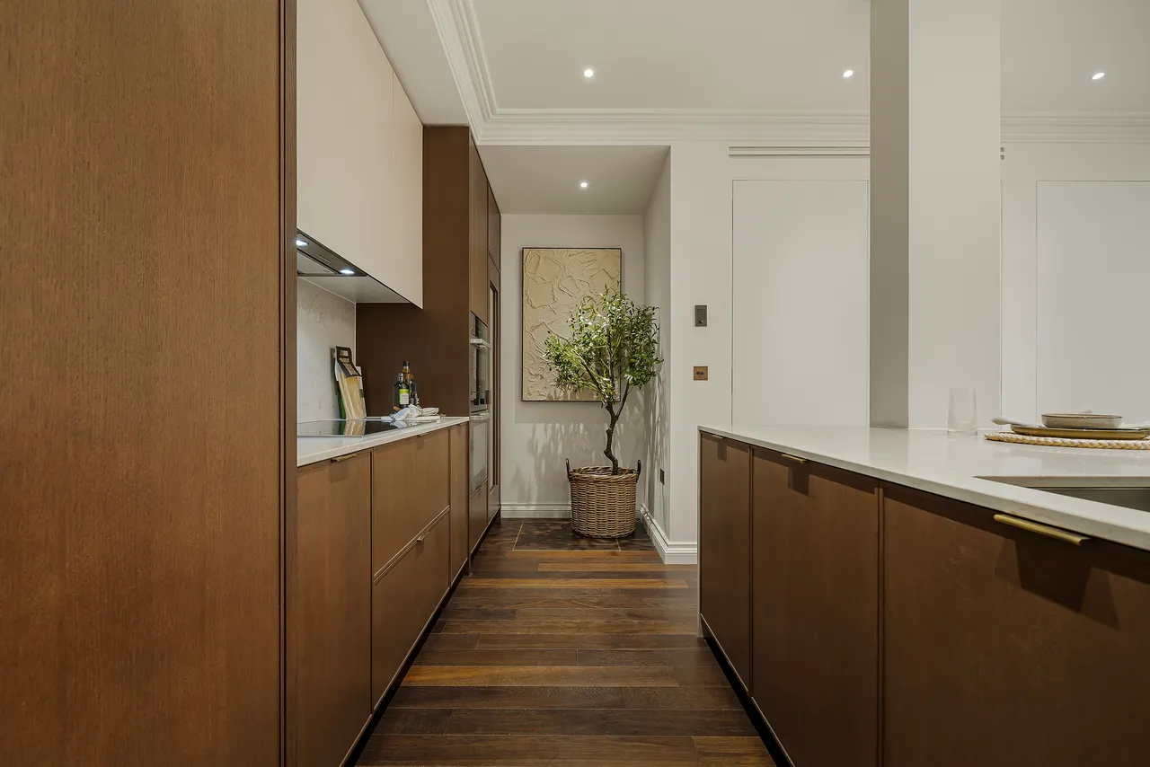 Six Charles Street, Mayfair, London, photo 5