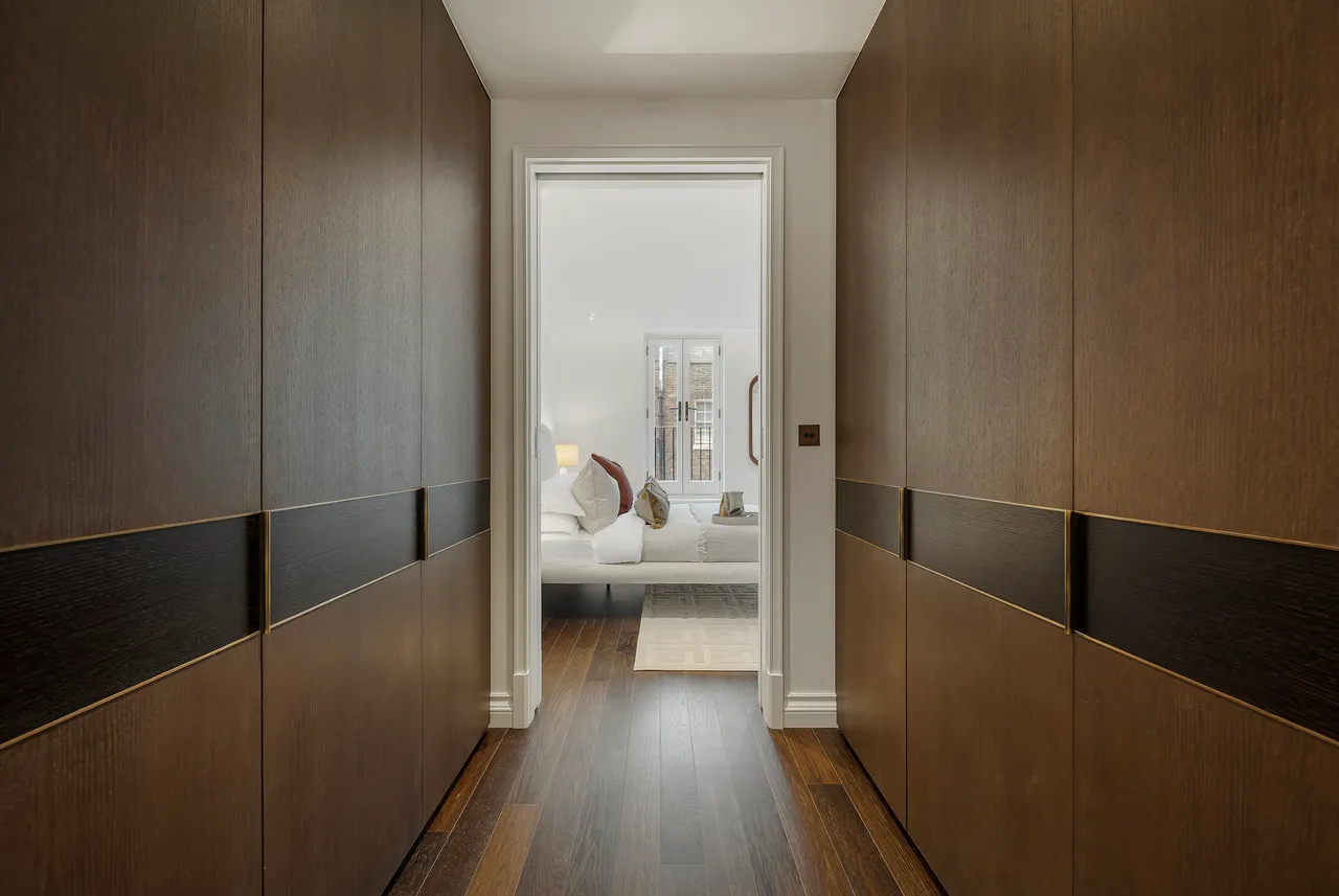 Six Charles Street, Mayfair, London, photo 9