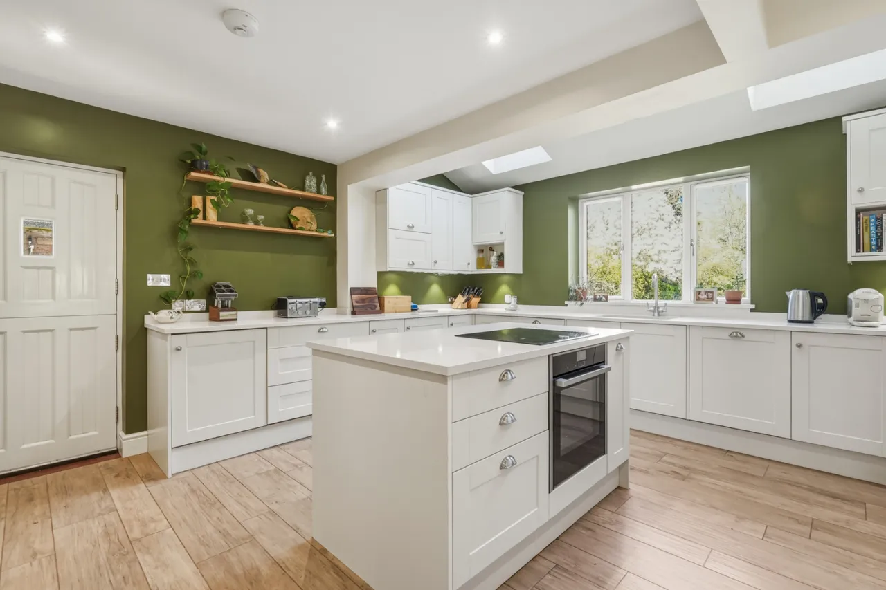 Stortford Road, Hatfield Heath, CM22, photo 8