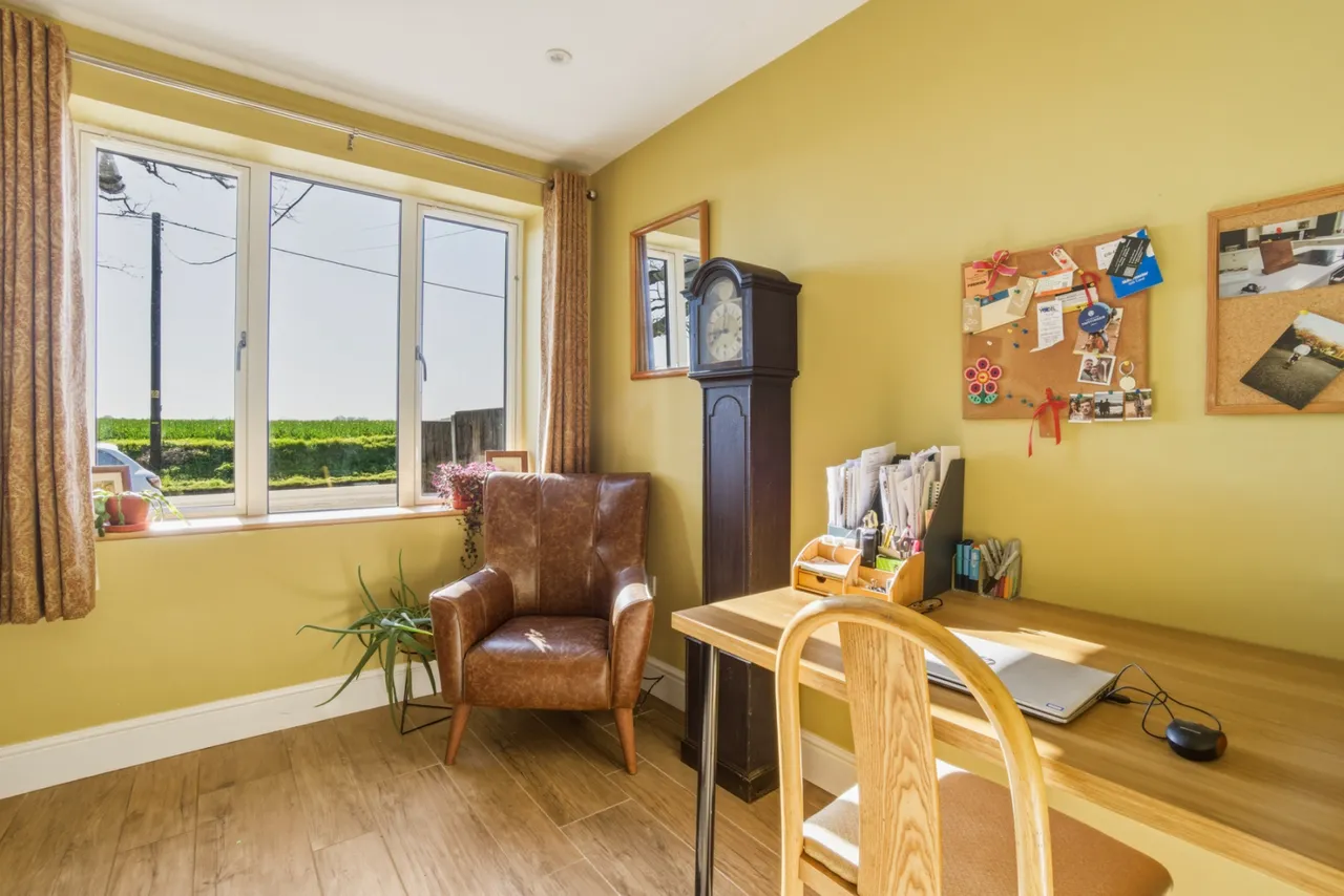 Stortford Road, Hatfield Heath, CM22, photo 12