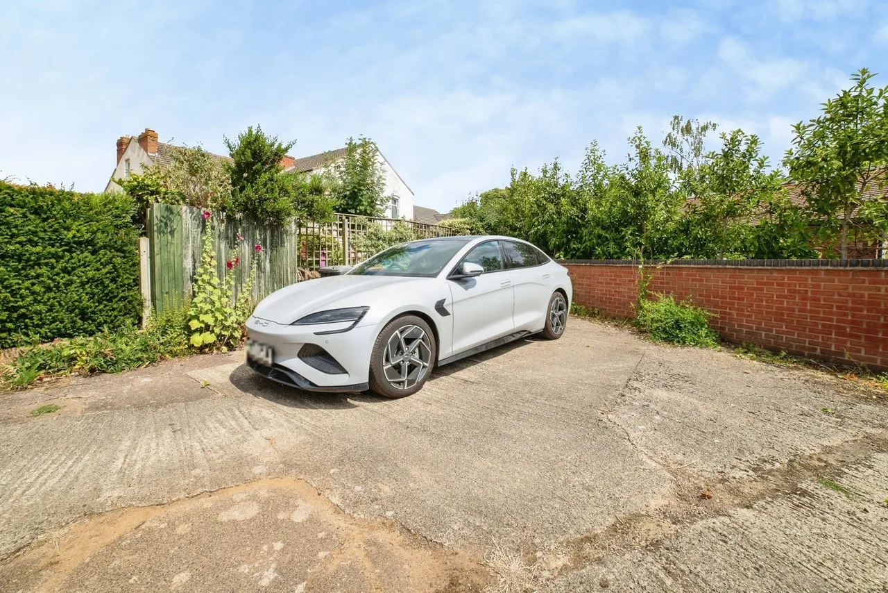 Lawn Avenue, Sutton-in-Ashfield, Nottinghamshire, NG17, photo 15