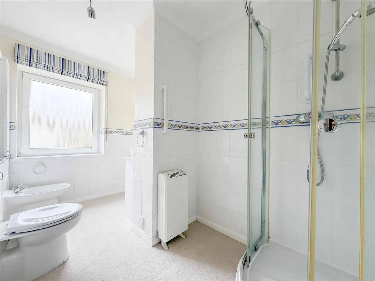 Marina, Bexhill-On-Sea, TN40 1BW, photo 14