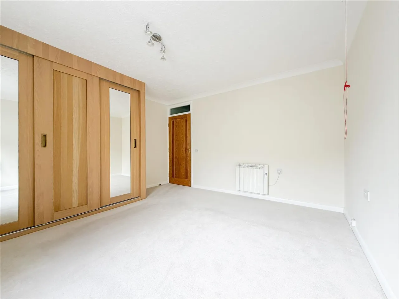 Marina, Bexhill-On-Sea, TN40 1BW, photo 8