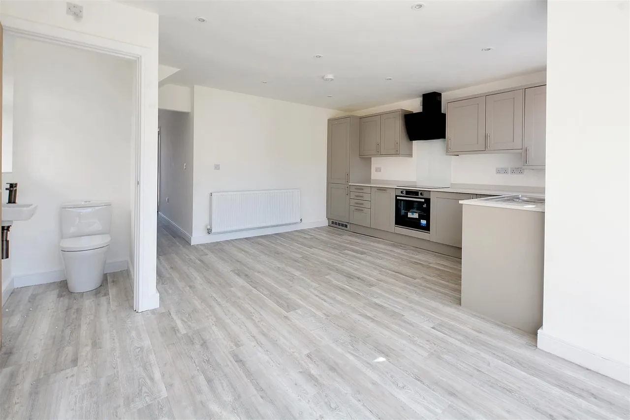 Waldorf Close, Alvaston, DE24, photo 8
