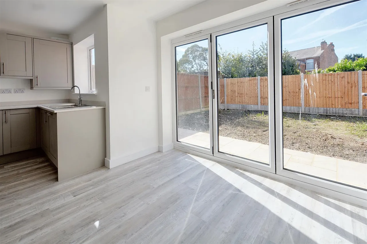 Waldorf Close, Alvaston, DE24, photo 9