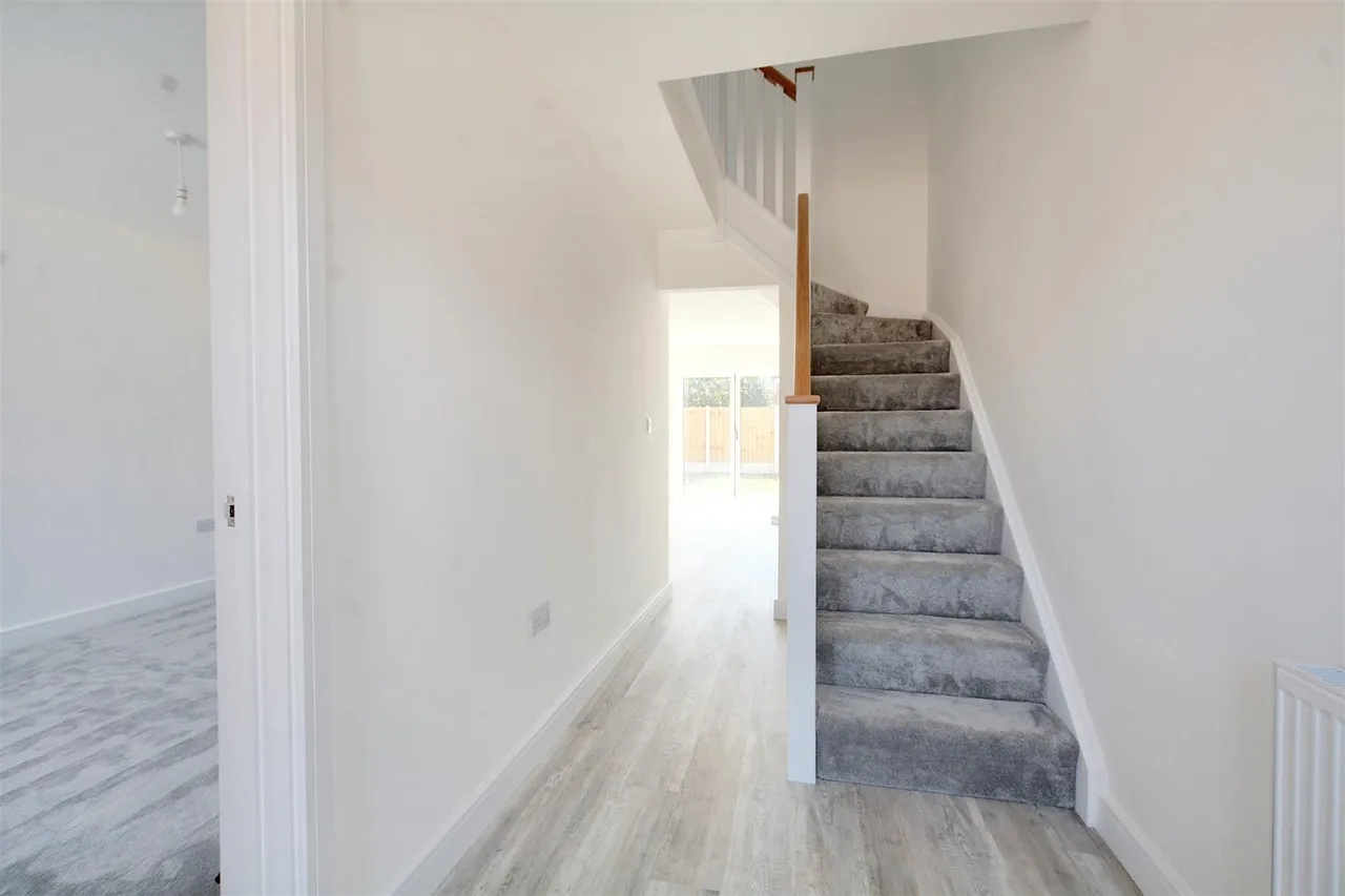 Waldorf Close, Alvaston, DE24, photo 10