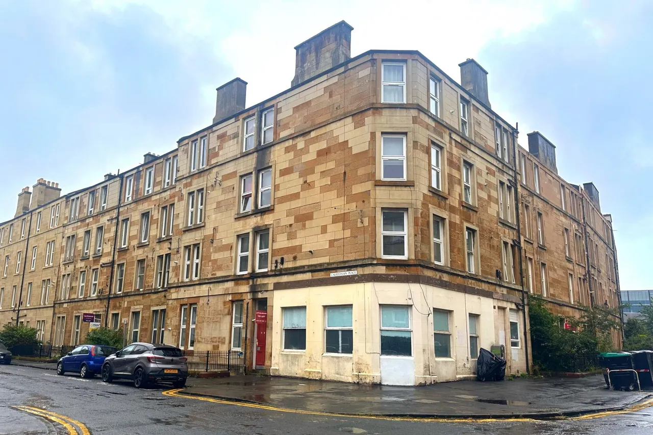 2 bed flat to rent, Caledonian Place, Dalry, EH11