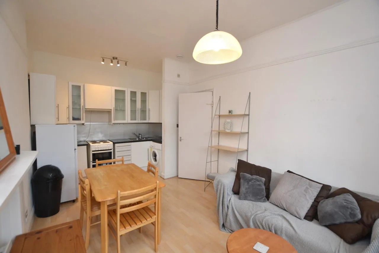 Caledonian Place, Dalry, EH11, photo 4
