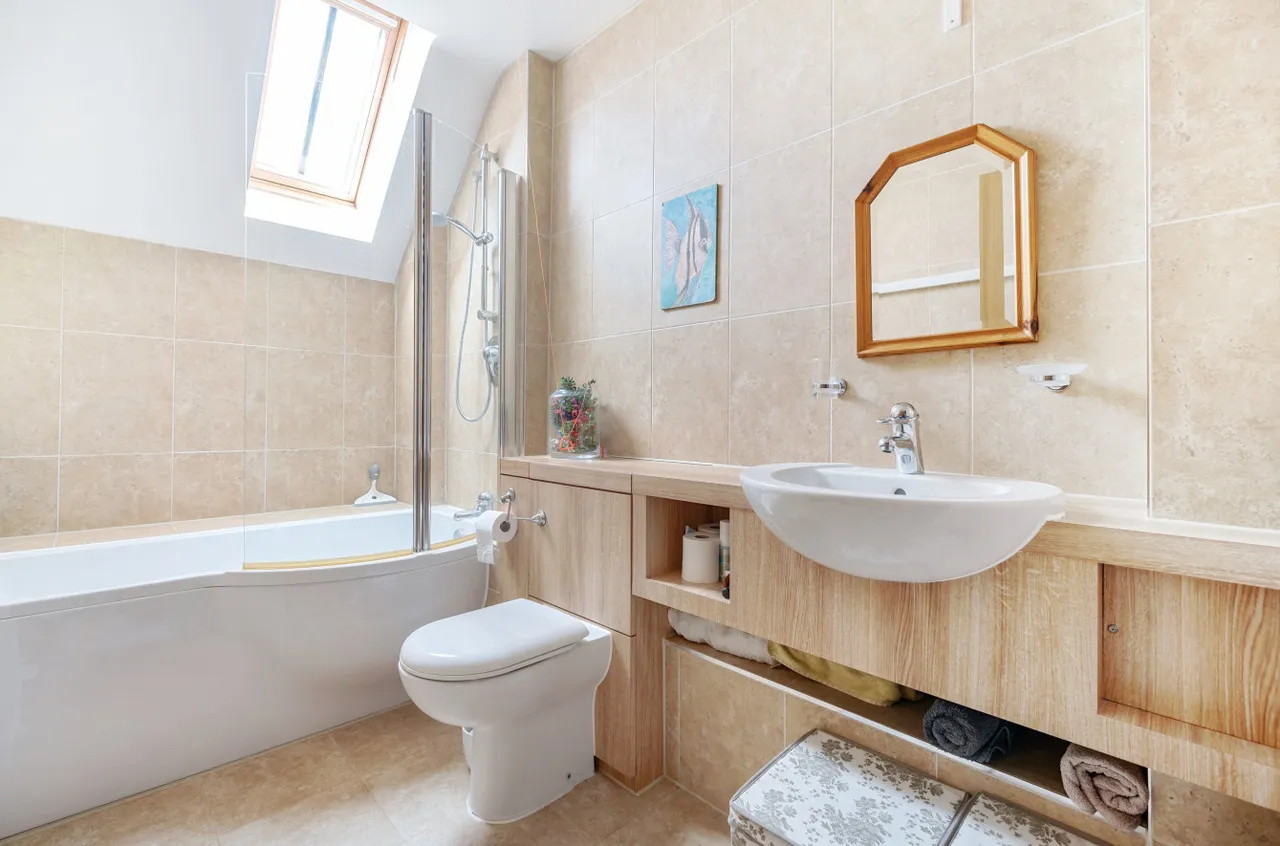 Salisbury Road, Sherfield English, SO51, photo 6