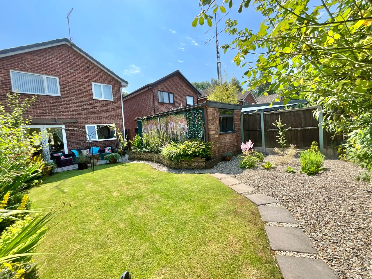 Lavender Avenue, Blythe Bridge, ST11, photo 31