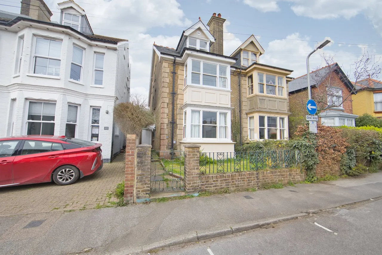 5 bed house for sale, Blenheim Road, Deal, CT14