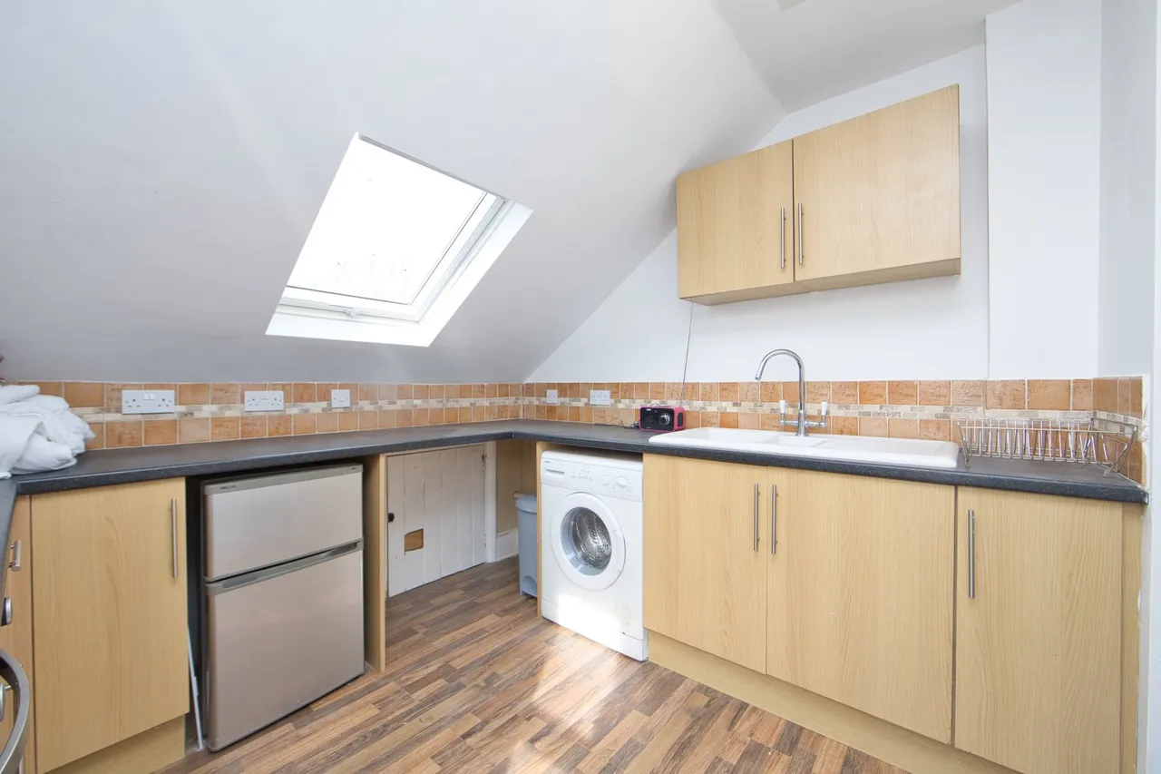 Blenheim Road, Deal, CT14, photo 14