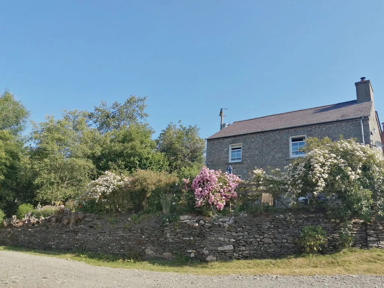 Pumpsaint, Llanwrda, SA19, photo 24