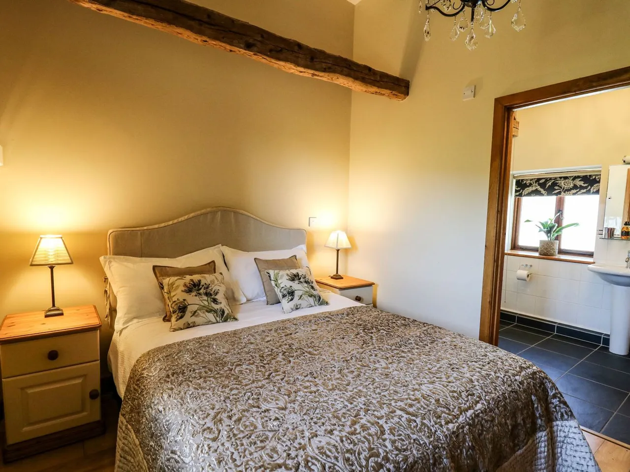 Pumpsaint, Llanwrda, SA19, photo 29