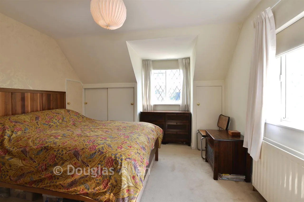 Hobbs Cross Road, Harlow, CM17, photo 7