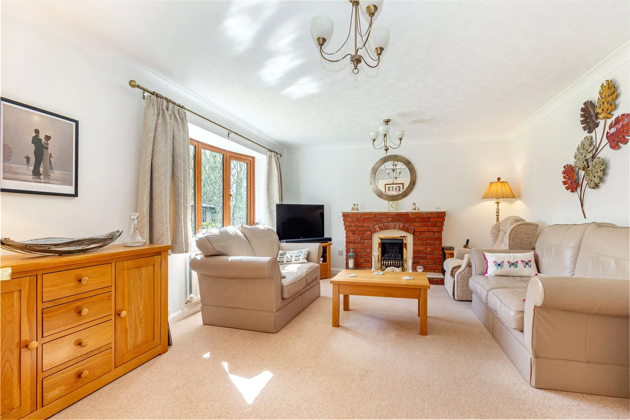 Hither Green Lane, Abbey Park, B98, photo 5