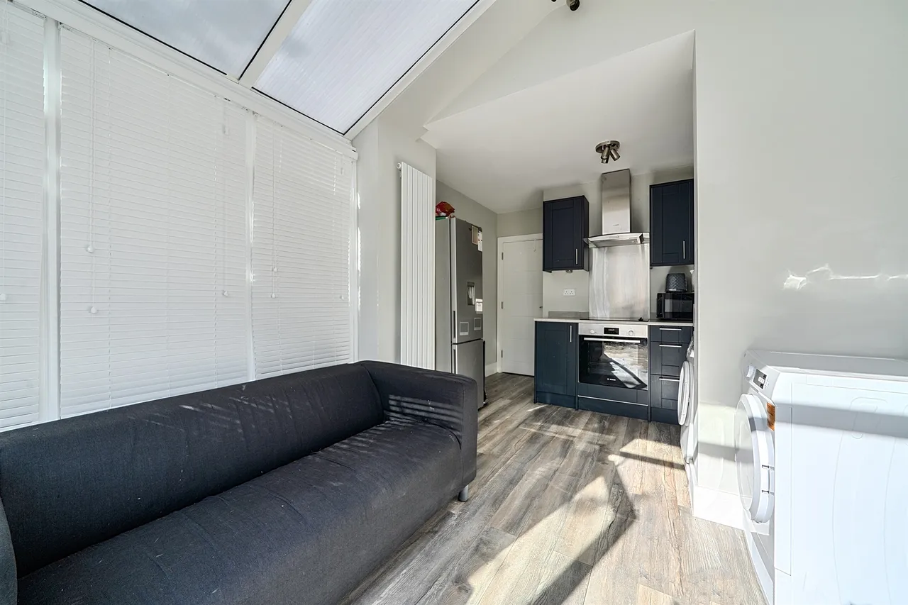 Leighton Road, Enfield, EN1, photo 6