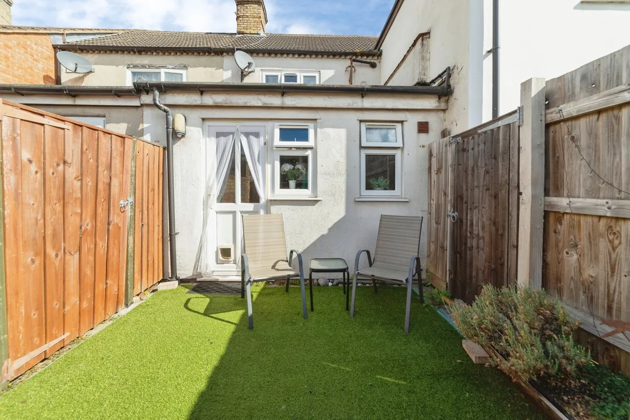 Hospital Road, Arlesey, Bedfordshire, SG15, photo 27