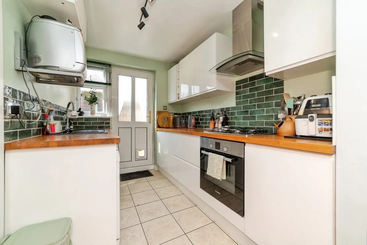 Hospital Road, Arlesey, Bedfordshire, SG15, photo 6
