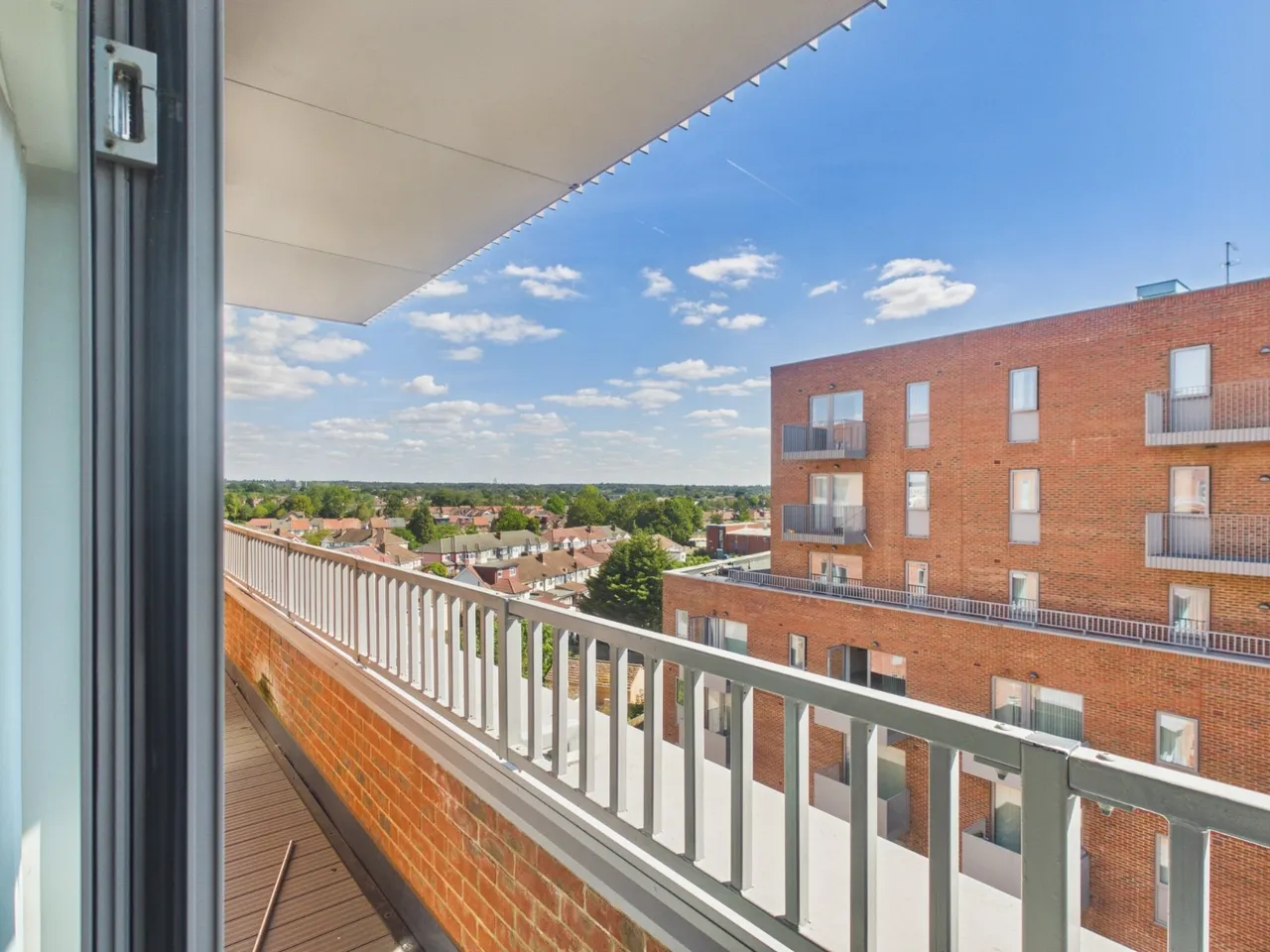 Slough, Berkshire, photo 4