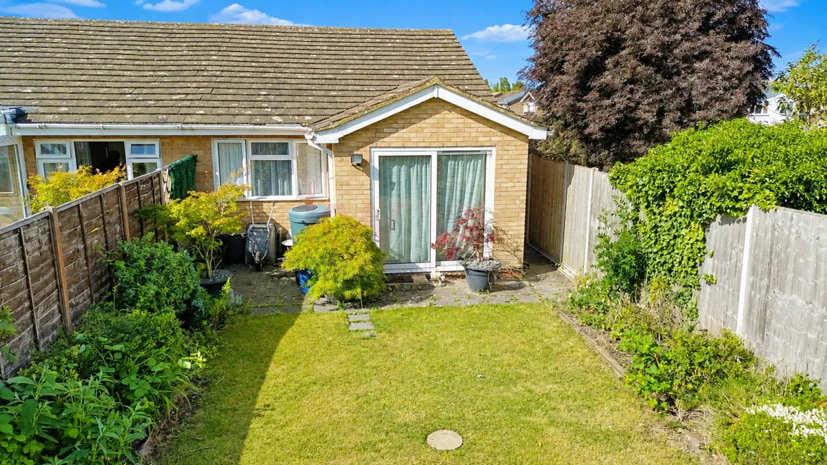 Hartwell, Northampton, NN7, photo 2