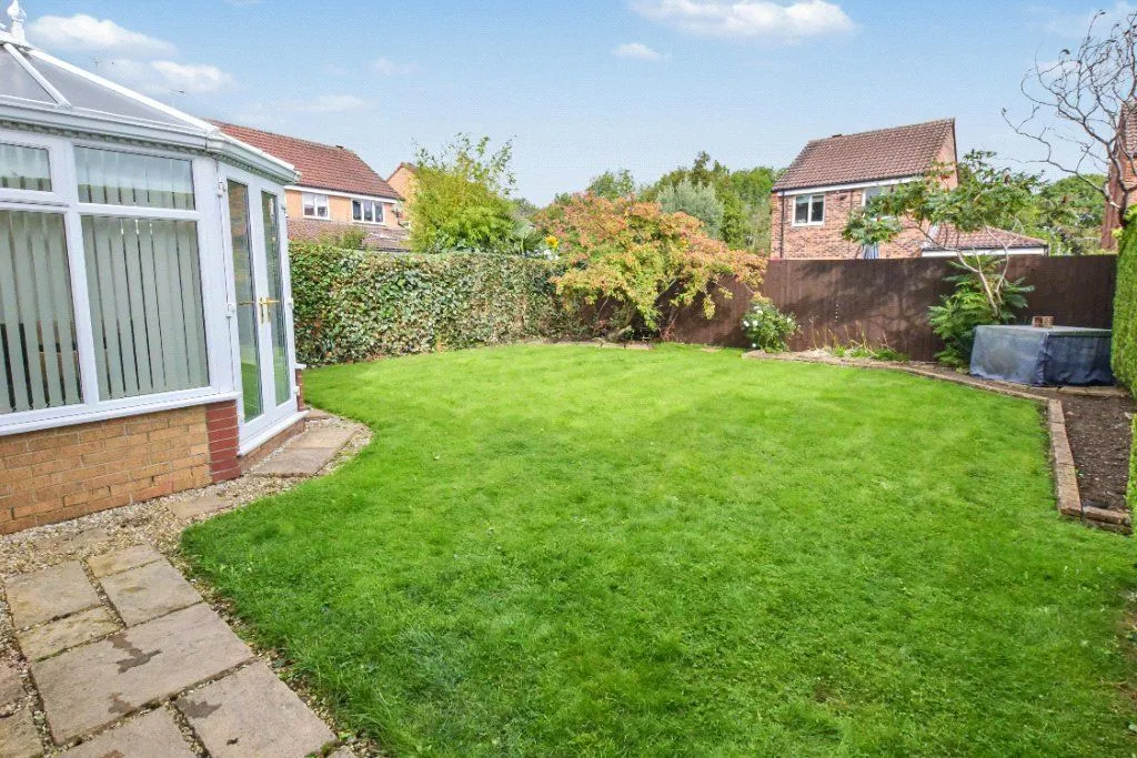 Greenmoor Avenue, Farnley, LS12, photo 6