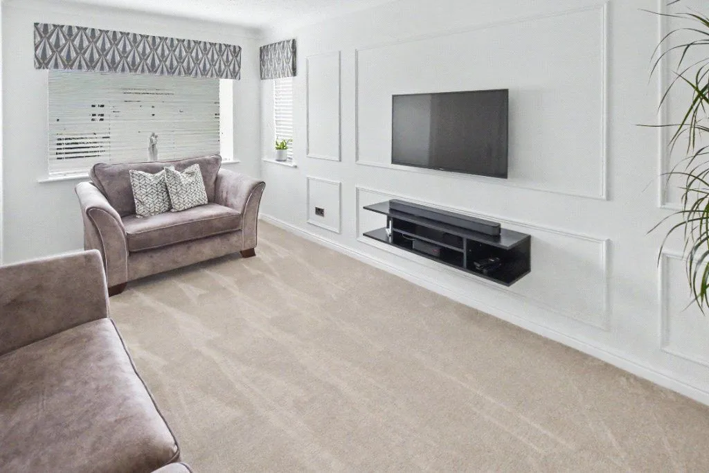 Greenmoor Avenue, Farnley, LS12, photo 14