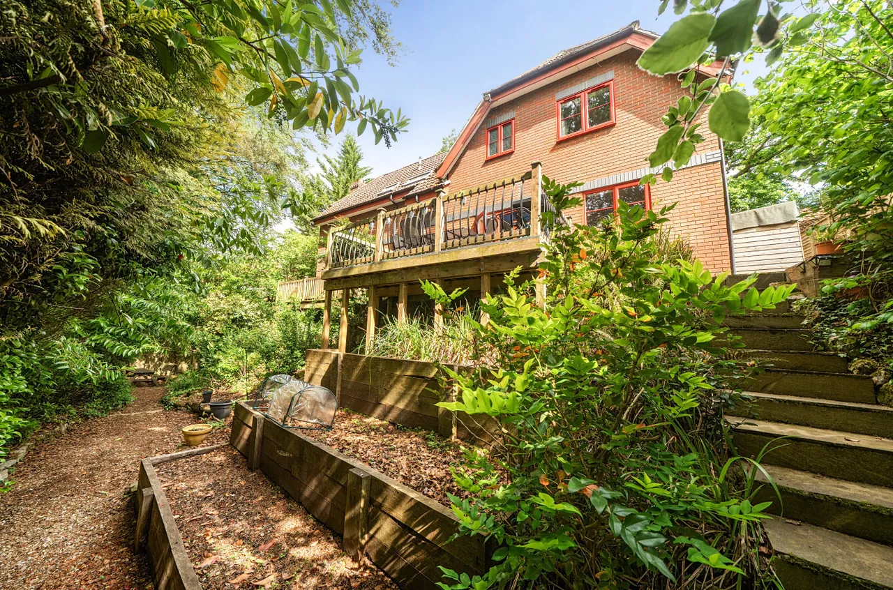 Winchester Road, Bassett, SO16, photo 23