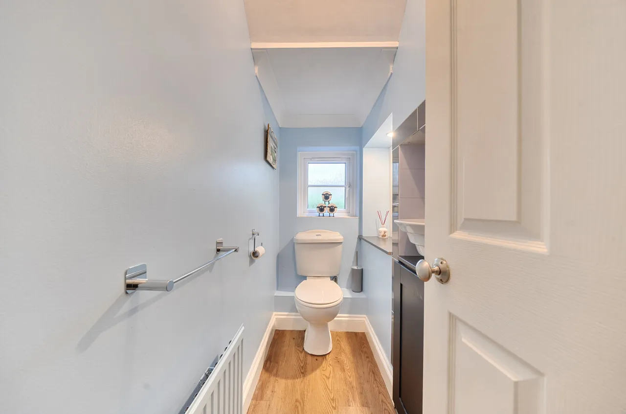 Winchester Road, Bassett, SO16, photo 16
