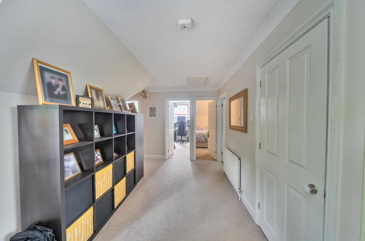 Winchester Road, Bassett, SO16, photo 14